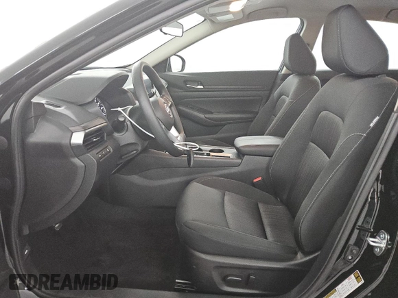 2025 Nissan Altima SV with VIN 1N4BL4DV3SN370643, listed as a Copart auction lot 53912515 with 2,074 mi miles and Clean Title. Bid and sale history available at DreamBid. Image 7.