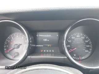 2015 Ford Mustang EcoBoost z VIN 1FA6P8TH6F5370313, wystawiony jako IAAI lot #42206594 z przebiegiem 76 769 mil mil oraz . Historia ofert i sprzedaży dostępna na DreamBid. Obrazek 7.