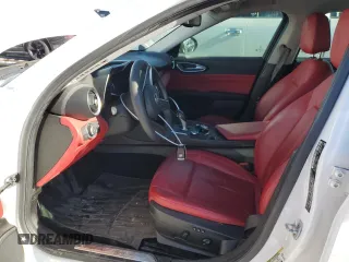 2018 Alfa Romeo Giulia with VIN ZARFAEDNXJ7563422, listed as a Copart auction lot 40852283 with 0 mi miles. Bid and sale history available at carsss.com. Image 7.
