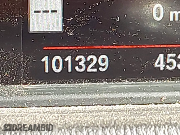 2020 BMW X2 sDrive28i with VIN WBXYH9C07L5P35810, listed as a IAAI auction lot 42043222 with 101,329 mi miles and . Bid and sale history available at DreamBid. Image 15.