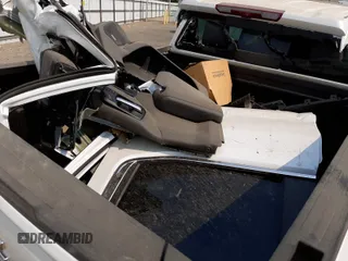 2021 GMC Sierra 1500 Denali z VIN 3GTU9FET8MG378713, wystawiony jako Copart lot #57685721 z przebiegiem Nie podano mil oraz Szkoda całkowita • Salvage title. Historia ofert i sprzedaży dostępna na DreamBid. Obrazek 9.