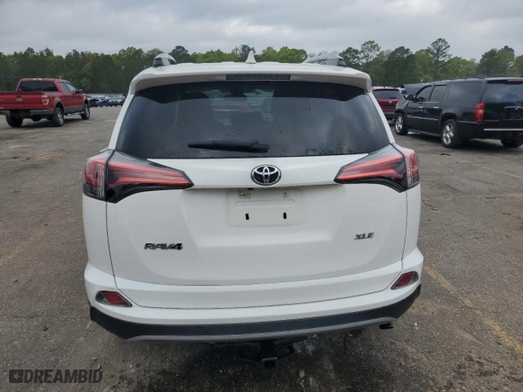 2018 Toyota RAV4 XLE with VIN 2T3WFREV3JW489234, listed as a Copart auction lot 51530985 with 34,805 mi miles and Salvage Title. Bid and sale history available at carsss.com. Image 6.