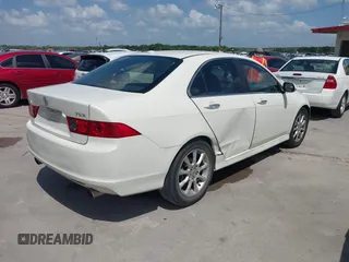 2007 Acura TSX with VIN JH4CL96817C018231, listed as a IAAI auction lot 42575936 with Not provided miles and . Bid and sale history available at DreamBid. Image 4.
