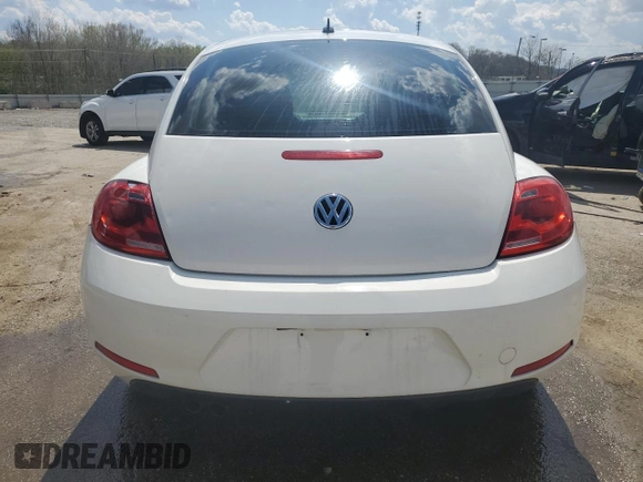 2013 Volkswagen Beetle 2.5L with VIN 3VWJP7ATXDM662072, listed as a Copart auction lot 52197655 with 86,725 mi miles and Non Repairable. Bid and sale history available at DreamBid. Image 6.