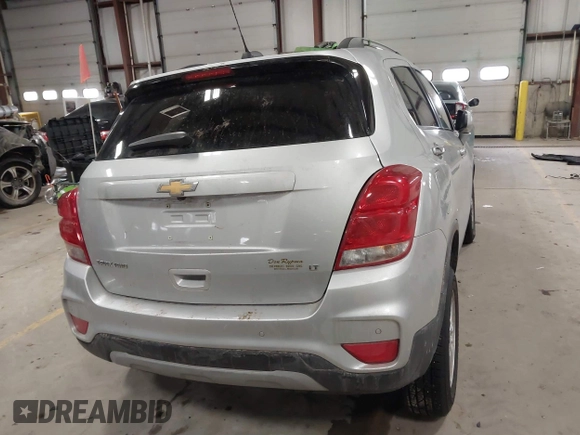 2019 Chevrolet Trax LT with VIN 3GNCJPSB8KL294102, listed as a IAAI auction lot 41431369 with Not Provided miles. Bid and sale history available at carsss.com. Image 16.