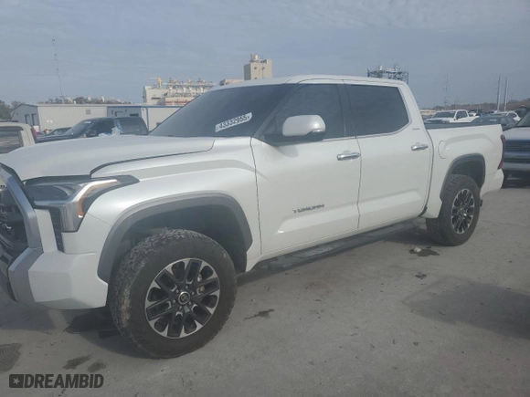2022 Toyota Tundra 4WD Limited with VIN 5TFJA5DB2NX004558, listed as a Copart auction lot 43332955 with 46,341 mi miles and Salvage Title. Bid and sale history available at carsss.com. Image 1.