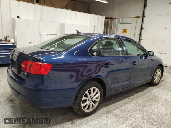 2012 Volkswagen Jetta SE z VIN 3VWDP7AJ5CM410644, wystawiony jako Copart lot #56464105 z przebiegiem 97 486 mil mil oraz Szkoda całkowita • Salvage title. Historia ofert i sprzedaży dostępna na DreamBid. Obrazek 3.