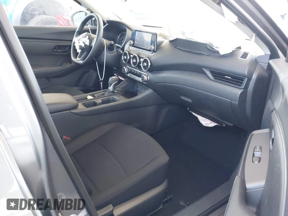 2025 Nissan Sentra S z VIN 3N1AB8BV9SY308821, wystawiony jako IAAI lot #42367623 z przebiegiem 2 098 mil mil oraz . Historia ofert i sprzedaży dostępna na DreamBid. Obrazek 5.
