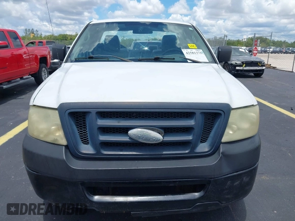 2006 Ford F-150 XL z VIN 1FTRF12W86KB54661, wystawiony jako IAAI lot #42581375 z przebiegiem 309 793 mil mil oraz . Historia ofert i sprzedaży dostępna na DreamBid. Obrazek 12.