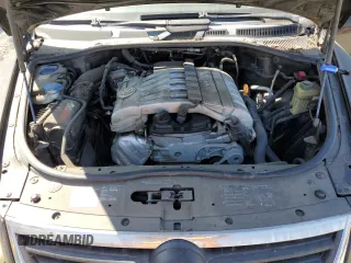 2008 Volkswagen Touareg V6 с VIN WVGBE77L38D008189, выставлен на аукционе Copart как лот 52237085 с пробегом 170 932 миль миль и Чистый • Clean title. История ставок и продаж доступна на DreamBid. Изображение 12.