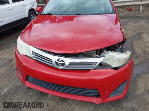 2012 Toyota Camry L with VIN 4T1BF1FK0CU613086, listed as a IAAI auction lot 41846781 with 236,654 mi miles. Bid and sale history available at carsss.com. Image 19.