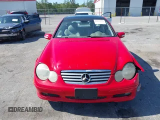 2002 Mercedes-Benz C 230/260/280/320 with VIN WDBRN47J52A224536, listed as a IAAI auction lot 42123771 with 105,316 mi miles and . Bid and sale history available at DreamBid. Image 12.