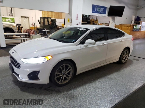 2019 Ford Fusion SEL with VIN 3FA6P0CDXKR118649, listed as a Copart auction lot 43173925 with 111,732 mi miles and Clean Title. Bid and sale history available at carsss.com. Image 1.