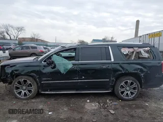 2016 GMC Yukon XL Denali with VIN 1GKS2HKJ8GR406450, listed as a IAAI auction lot 41661050 with 125,830 mi miles. Bid and sale history available at carsss.com. Image 15.