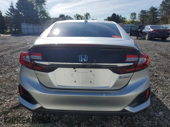 2018 Honda Clarity Plug-In Hybrid with VIN JHMZC5F1XJC017723, listed as a Copart auction lot 70797224 with 62,692 mi miles and Salvage Title. Bid and sale history available at carsss.com. Image 6.