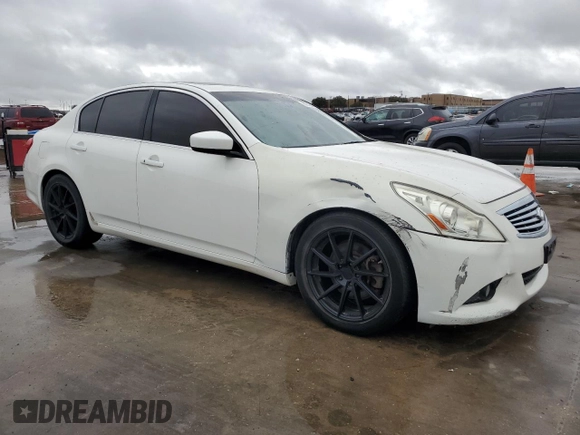 2015 Infiniti Q40 with VIN JN1CV6AP9FM503222, listed as a Copart auction lot 86740944 with 154,209 mi miles and Clean Title. Bid and sale history available at carsss.com. Image 4.