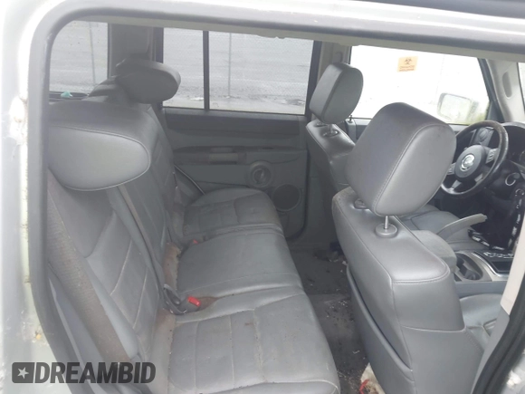 2007 Jeep Commander Sport z VIN 1J8HG48K47C501728, wystawiony jako IAAI lot #42509191 z przebiegiem Nie podano mil oraz . Historia ofert i sprzedaży dostępna na DreamBid. Obrazek 8.