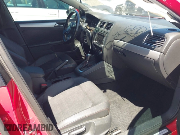 2012 Volkswagen Jetta GLI Autobahn с VIN 3VW4A7AJXCM405540, выставлен на аукционе IAAI как лот 41948873 с пробегом 116 967 миль миль и . История ставок и продаж доступна на DreamBid. Изображение 5.