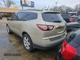 2016 Chevrolet Traverse LT with VIN 1GNKVGKD4GJ145251, listed as a Copart auction lot 84475564 with 192,965 mi miles and Clean Title. Bid and sale history available at DreamBid. Image 3.