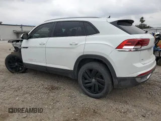 2022 Volkswagen Atlas SE with VIN 1V2KC2CAXNC204602, listed as a Copart auction lot 47306435 with 52,641 mi miles and Salvage title. Bid and sale history available at DreamBid. Image 2.