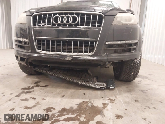 2012 Audi Q7 Premium Plus с VIN WA1LMAFE1CD009775, выставлен на аукционе IAAI как лот 41304315 с пробегом 215 578 миль миль и . История ставок и продаж доступна на DreamBid. Изображение 6.