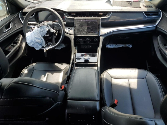 2024 Jeep Grand Cherokee Limited with VIN 1C4RJKBG6R8501418, listed as a Copart auction lot 59668615 with 9,663 mi miles and Salvage title. Bid and sale history available at DreamBid. Image 8.