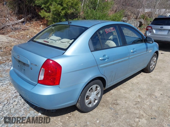 2007 Hyundai Accent GLS with VIN KMHCN46C57U159120, listed as a IAAI auction lot 42021811 with 114,564 mi miles. Bid and sale history available at carsss.com. Image 4.