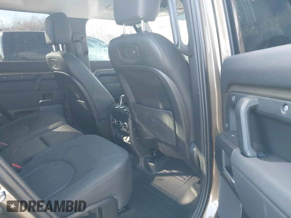 2021 Land Rover Defender S with VIN SALEJERX5M2041372, listed as a IAAI auction lot 41732008 with 62,233 mi miles and . Bid and sale history available at DreamBid. Image 8.