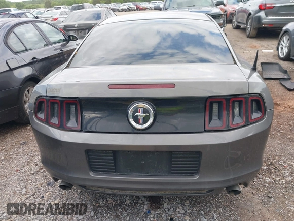 2014 Ford Mustang V6 с VIN 1ZVBP8AM7E5287185, выставлен на аукционе IAAI как лот 42187534 с пробегом 165 355 миль миль и . История ставок и продаж доступна на DreamBid. Изображение 16.