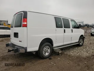 2022 GMC Savana Cargo Van with VIN 1GTW7AFP8N1147653, listed as a Copart auction lot 49812315 with 23,887 mi miles and Salvage Title. Bid and sale history available at carsss.com. Image 3.