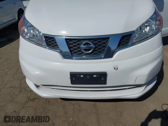2020 Nissan NV200 S z VIN 3N6CM0KN0LK709242, wystawiony jako IAAI lot #41675882 z przebiegiem 90 395 mil mil oraz . Historia ofert i sprzedaży dostępna na DreamBid. Obrazek 18.