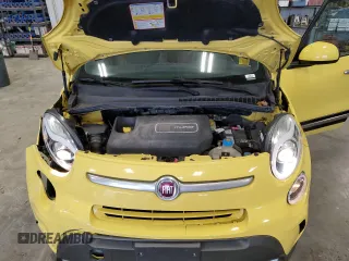 2014 FIAT 500L Trekking with VIN ZFBCFADH4EZ019903, listed as a Copart auction lot 84247934 with 106,986 mi miles and Non Repairable. Bid and sale history available at DreamBid. Image 11.