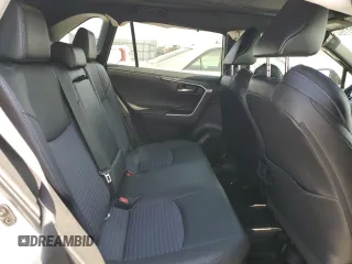 2022 Toyota RAV4 Hybrid XSE с VIN 4T3E6RFV6NU086056, выставлен на аукционе Copart как лот 60143275 с пробегом 37 948 миль миль и Списание • Salvage title. История ставок и продаж доступна на DreamBid. Изображение 11.