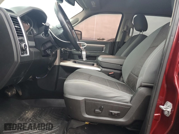 2017 Ram 1500 Big Horn z VIN 1C6RR7LGXHS518235, wystawiony jako Copart lot #57803035 z przebiegiem 104 886 mil mil oraz Szkoda całkowita • Salvage title. Historia ofert i sprzedaży dostępna na DreamBid. Obrazek 7.