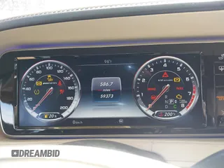 2017 Mercedes-Benz S 63 AMG z VIN WDDUG7JB8HA322077, wystawiony jako IAAI lot #41966636 z przebiegiem 59 373 mil mil oraz . Historia ofert i sprzedaży dostępna na DreamBid. Obrazek 7.