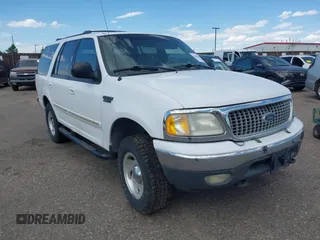 1999 Ford Expedition XLT with VIN 1FMPU18L1XLB71979, listed as a IAAI auction lot 42648713 with 290,135 mi miles and . Bid and sale history available at DreamBid. Image 1.