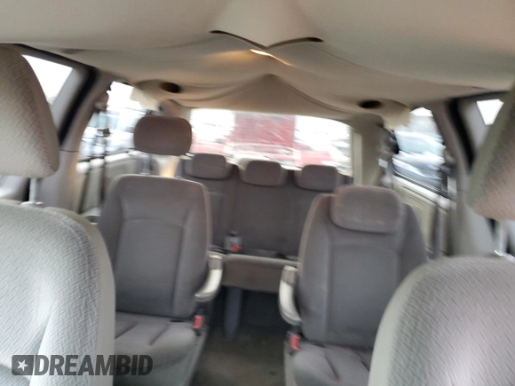 2006 Chrysler Town & Country LWB LX with VIN 2A4GP44R06R732549, listed as a Copart auction lot 44544335 with 197,558 mi miles and Clean Title. Bid and sale history available at carsss.com. Image 10.