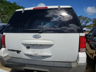 2003 Ford Expedition Special Service z VIN 1FMFU16L63LC08498, wystawiony jako Copart lot #46368215 z przebiegiem 125 848 mil mil oraz Szkoda całkowita • Salvage title. Historia ofert i sprzedaży dostępna na DreamBid. Obrazek 6.