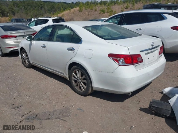 2011 Lexus ES 350 with VIN JTHBK1EGXB2460948, listed as a IAAI auction lot 41797657 with NaN miles. Bid and sale history available at carsss.com. Image 3.