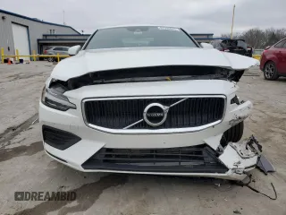 2019 Volvo S60 Momentum with VIN 7JR102FKXKG012306, listed as a Copart auction lot 87590645 with 93,759 mi miles and Salvage Title. Bid and sale history available at carsss.com. Image 5.
