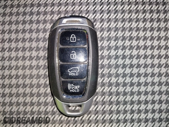 2020 Hyundai Kona SEL with VIN KM8K2CAA2LU460913, listed as a IAAI auction lot 41928877 with 38,817 mi miles and . Bid and sale history available at DreamBid. Image 11.