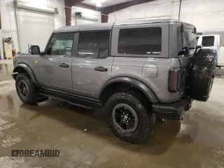 2022 Ford Bronco with VIN 1FMEE5DPXNLA75365, listed as a Copart auction lot 46787885 with 24,676 mi miles and Salvage Title. Bid and sale history available at DreamBid. Image 2.