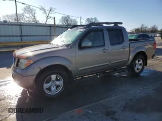 2008 Nissan Frontier SE z VIN 1N6AD07UX8C437464, wystawiony jako Copart lot #49346195 z przebiegiem 301 208 mil mil oraz Szkoda całkowita • Salvage title. Historia ofert i sprzedaży dostępna na DreamBid. Obrazek 1.