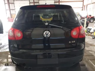2007 Volkswagen Rabbit with VIN WVWCR71K57W072315, listed as a IAAI auction lot 41387547 with 246,369 mi miles. Bid and sale history available at carsss.com. Image 17.