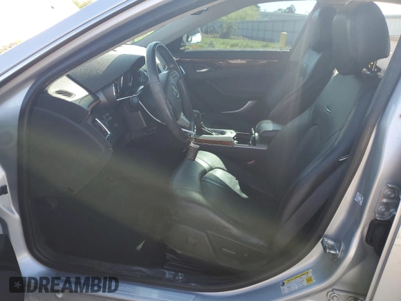 2010 Cadillac CTS Luxury z VIN 1G6DE5EG6A0118628, wystawiony jako Copart lot #52217455 z przebiegiem 138 733 mil mil oraz Szkoda całkowita • Salvage title. Historia ofert i sprzedaży dostępna na DreamBid. Obrazek 7.