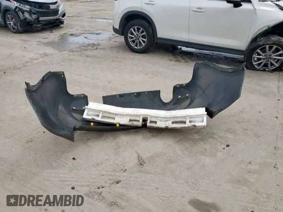 2017 Infiniti QX70 z VIN JN8CS1MU7HM141618, wystawiony jako Copart lot #59794075 z przebiegiem 114 272 mil mil oraz Szkoda całkowita • Salvage title. Historia ofert i sprzedaży dostępna na DreamBid. Obrazek 13.
