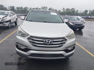 2017 Hyundai Santa Fe Ultimate z VIN 5XYZW4LA3HG472104, wystawiony jako IAAI lot #42352652 z przebiegiem 114 205 mil mil oraz . Historia ofert i sprzedaży dostępna na DreamBid. Obrazek 12.
