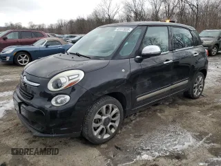 2014 FIAT 500L Lounge with VIN ZFBCFACH4EZ022463, listed as a Copart auction lot 42377035 with 110,575 mi miles and Clean Title. Bid and sale history available at carsss.com. Image 1.