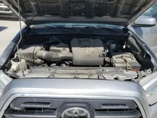 2019 Toyota Tacoma 4WD SR with VIN 5TFCZ5AN4KX199736, listed as a Copart auction lot 48779145 with 52,939 mi miles and Salvage Title. Bid and sale history available at carsss.com. Image 11.