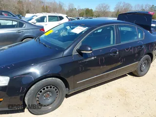 2007 Volkswagen Passat with VIN WVWJK73C27P073322, listed as a IAAI auction lot 41770399 with 137,738 mi miles and . Bid and sale history available at DreamBid. Image 6.